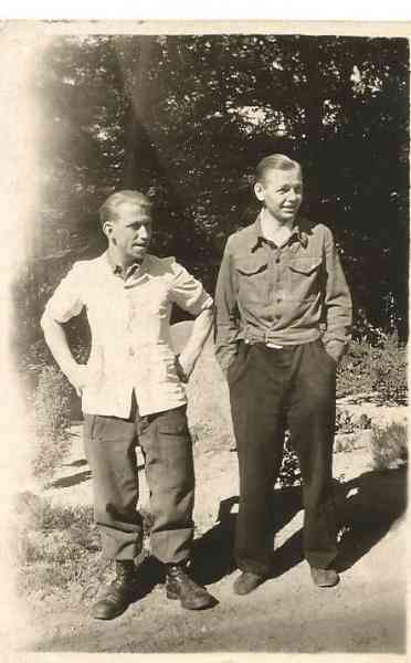 Images/grandad photos00120014.jpg